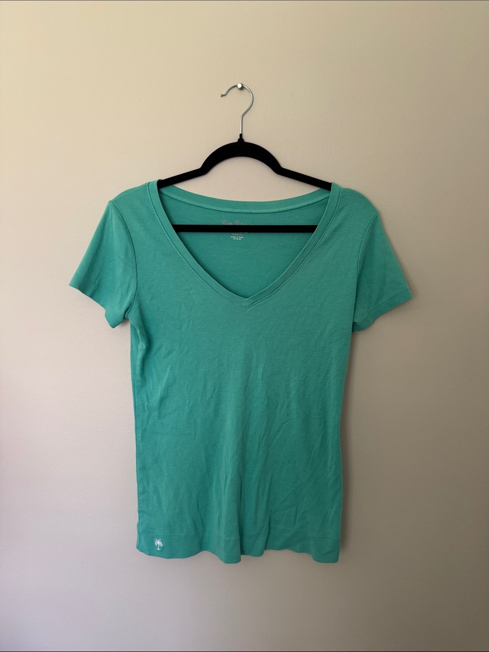 Lilly Pulitzer Teal V-Neck Short Sleeve Tee
